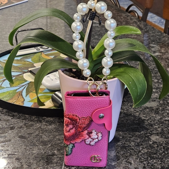 Gucci Accessories - Gucci Case w/Wristlet & Card Holder Added